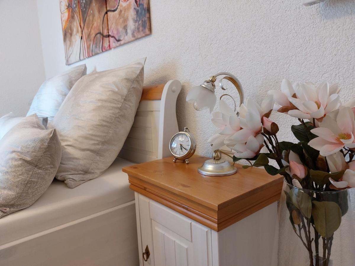 Ferienwohnung Pension Waldblick Heidenheim an der Brenz Dış mekan fotoğraf